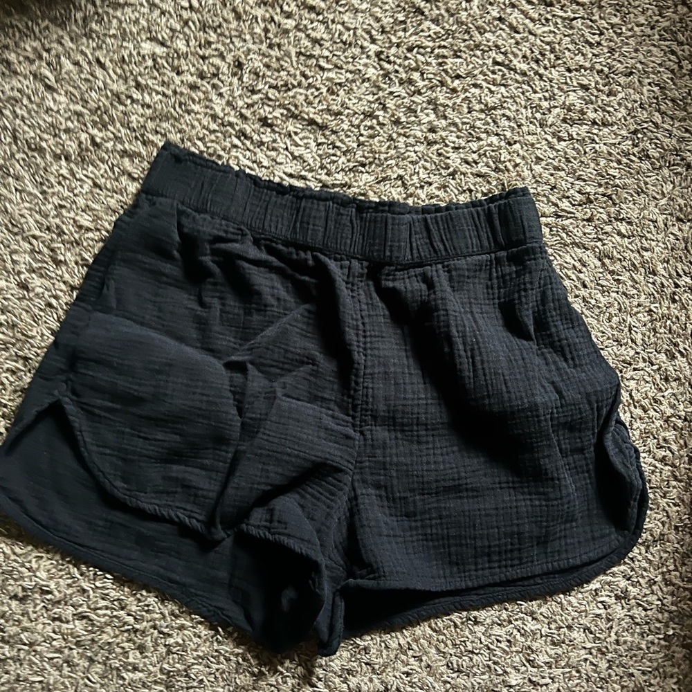 linen shorts